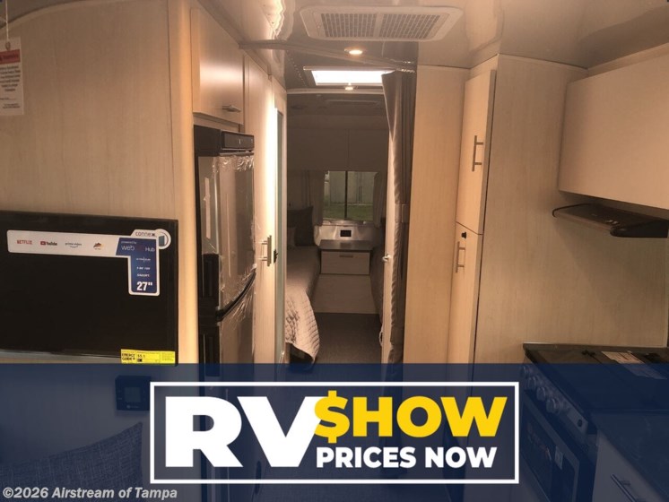 Email now about this 2026 Airstream Flying Cloud 27FB Twin! New 2026 Airstream Flying Cloud 27FB Twin available in Dover, Florida