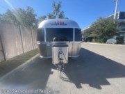 Contact us now about this 2021 Airstream Flying Cloud 25FB! 2021 Flying Cloud 25FB by Airstream from Airstream of Tampa in Dover, Florida