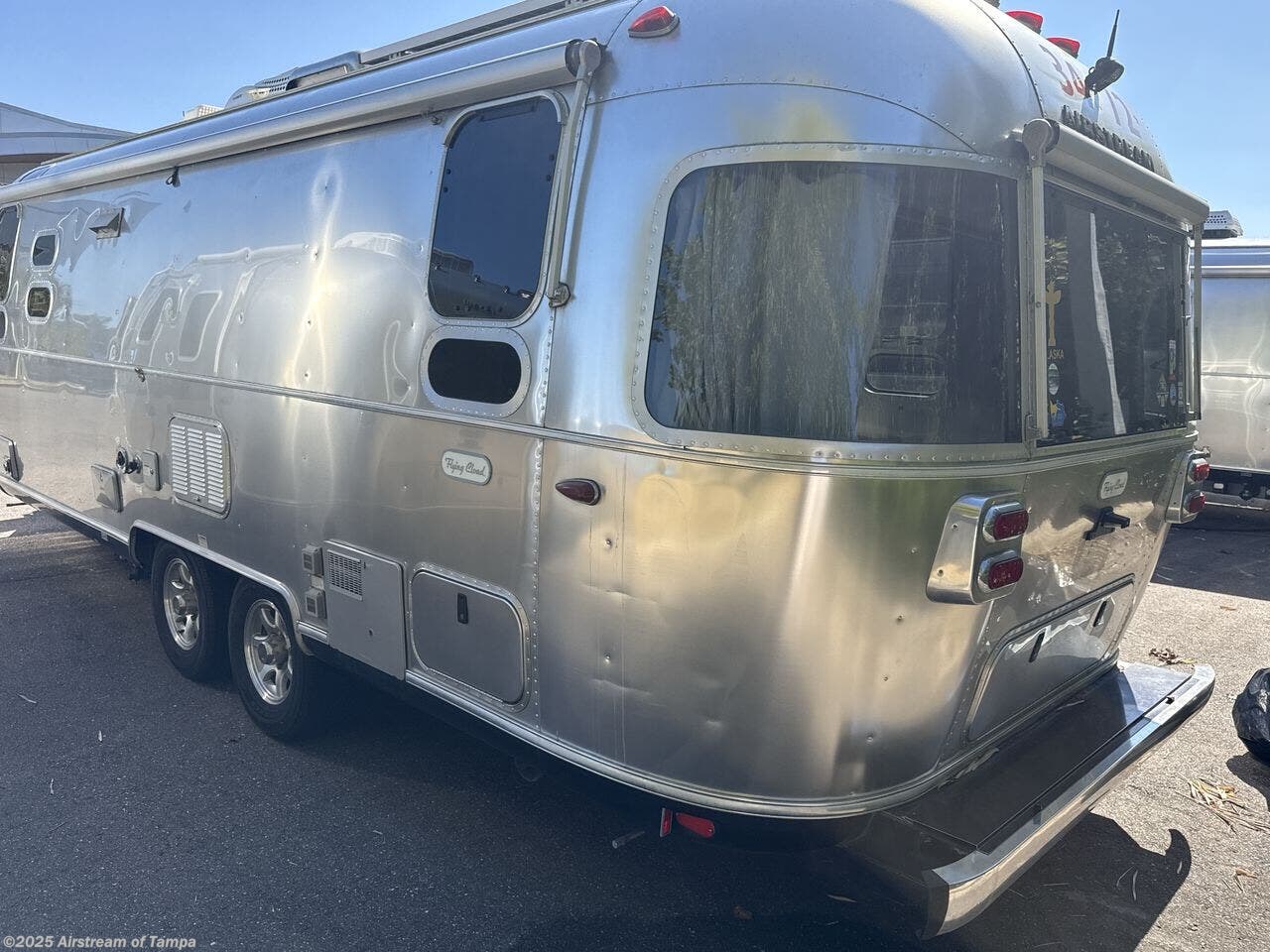 Contact us now about this 2020 Airstream Flying Cloud 26RB Twin! 2020 Flying Cloud 26RB Twin by Airstream from Airstream of Tampa in Dover, Florida
