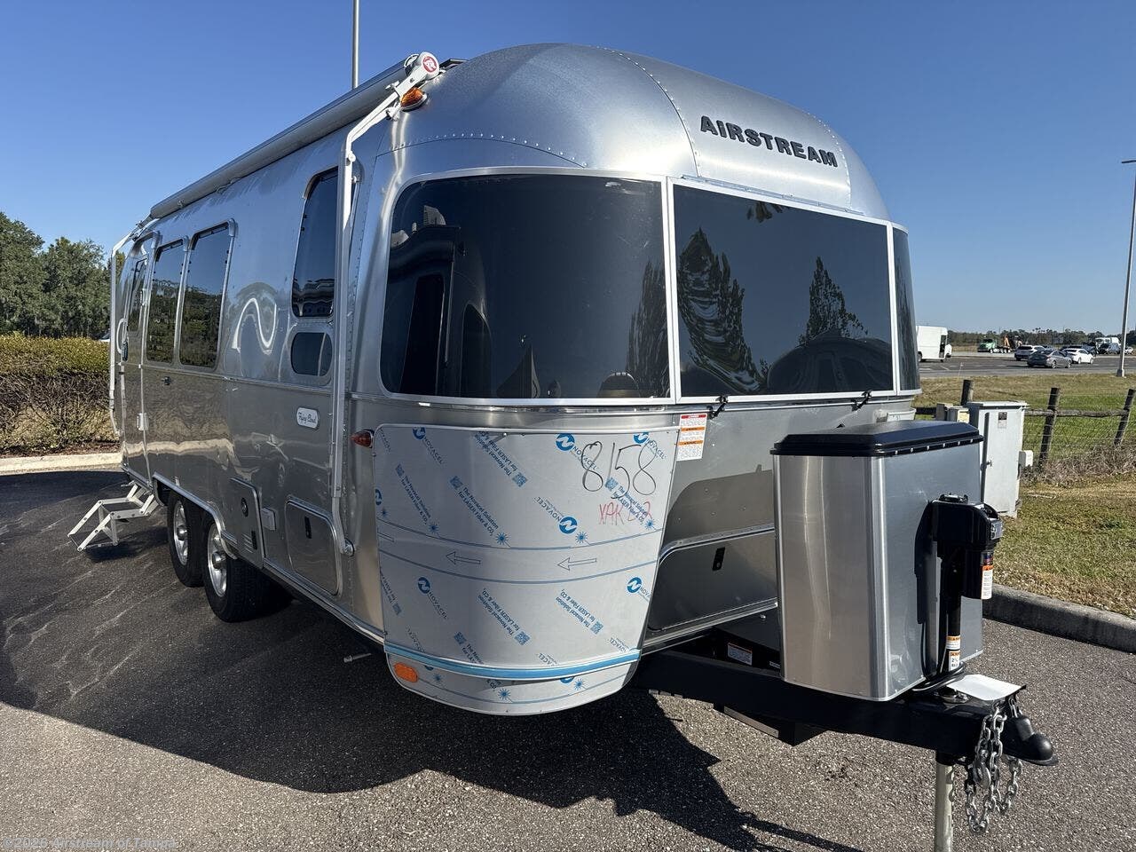 Email now about this 2026 Airstream Flying Cloud 23FB Twin! New 2026 Airstream Flying Cloud 23FB Twin available in Dover, Florida