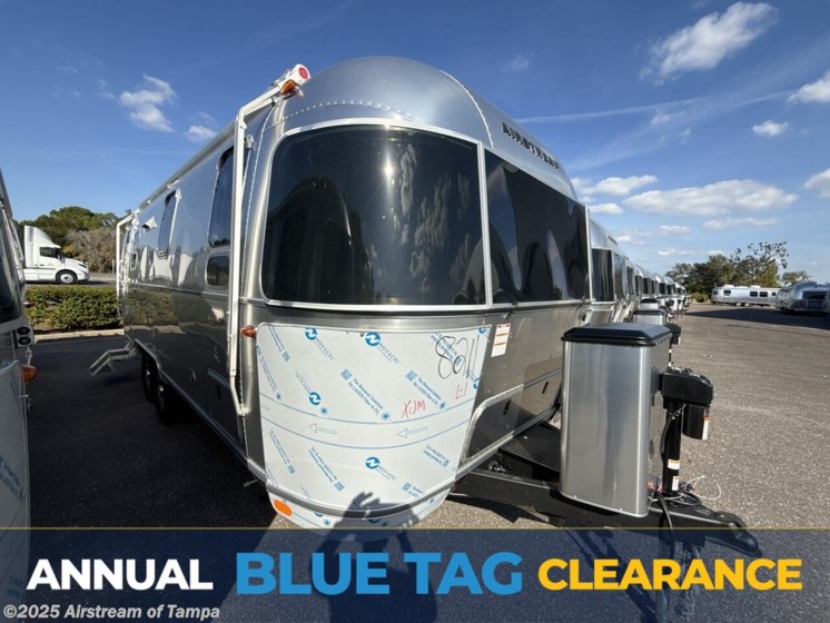 Email now about this 2026 Airstream Trade Wind 25FB Twin! New 2026 Airstream Trade Wind 25FB Twin available in Dover, Florida