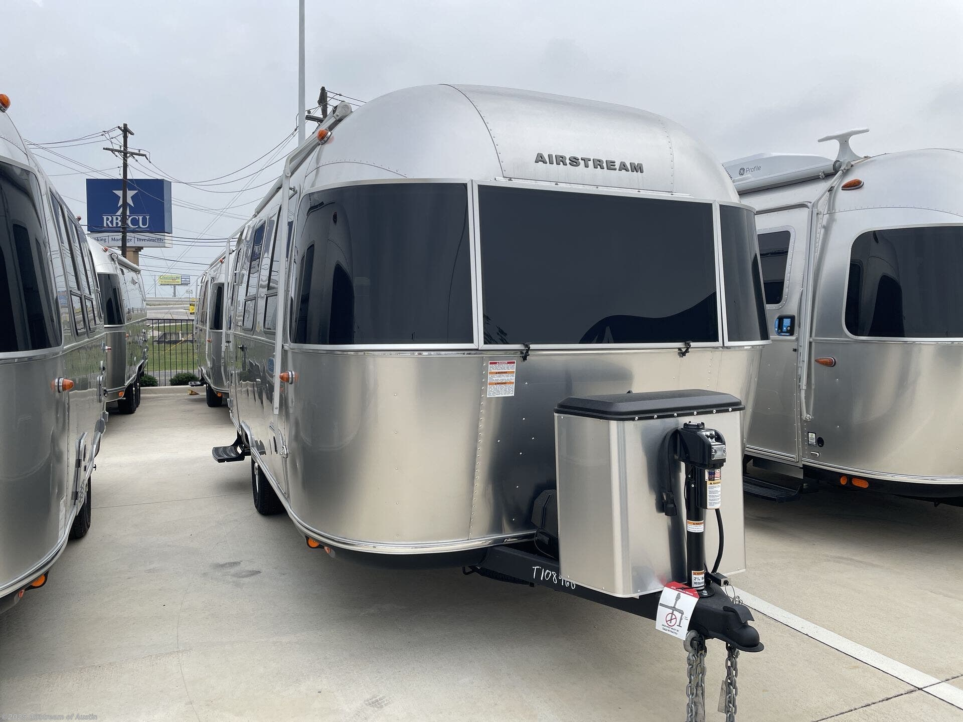 Email now about this 2025 Airstream Bambi 22FB! New 2025 Airstream Bambi 22FB available in Buda, Texas