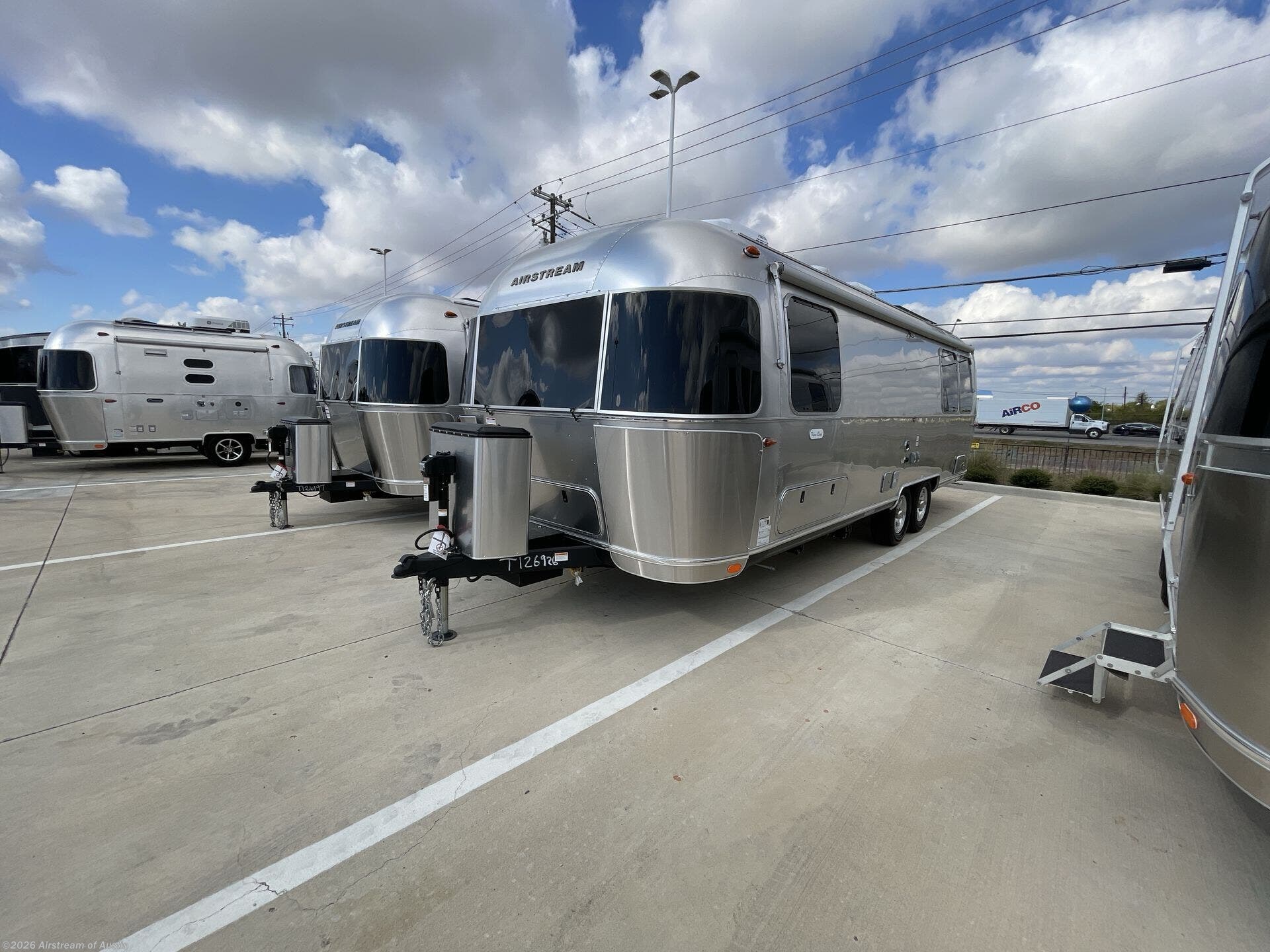Email now about this 2026 Airstream Flying Cloud 27FB Twin! New 2026 Airstream Flying Cloud 27FB Twin available in Buda, Texas
