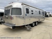 New 2026 Airstream Flying Cloud 27FB available in Buda, Texas