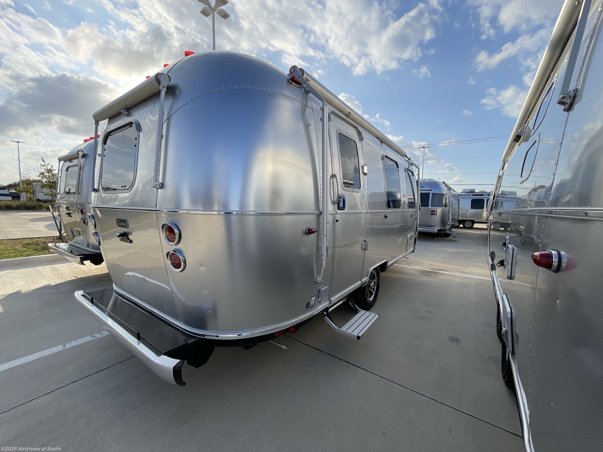 New 2026 Airstream Caravel 22FB available in Buda, Texas