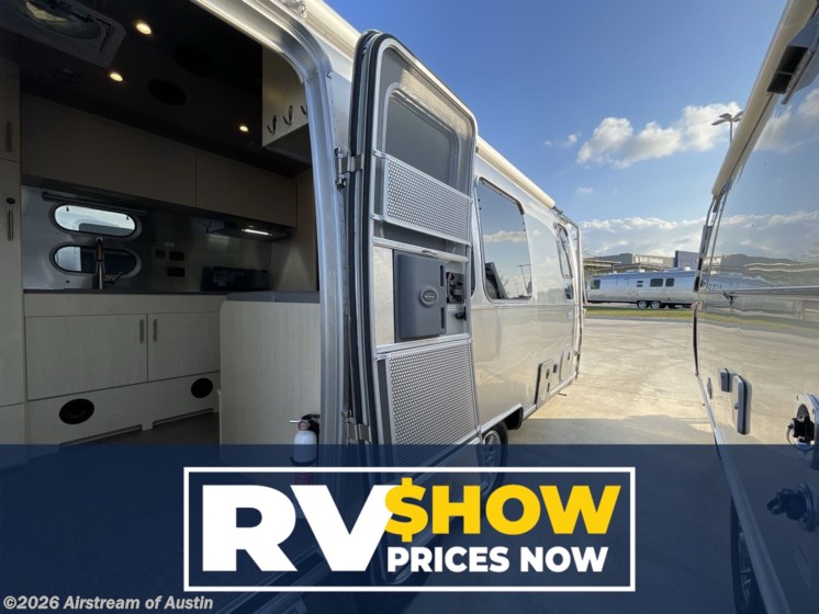 Email now about this 2026 Airstream Flying Cloud 23FB Twin! New 2026 Airstream Flying Cloud 23FB Twin available in Buda, Texas