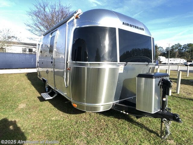 Email now about this 2026 Airstream Caravel 20FB! New 2026 Airstream Caravel 20FB available in Buda, Texas