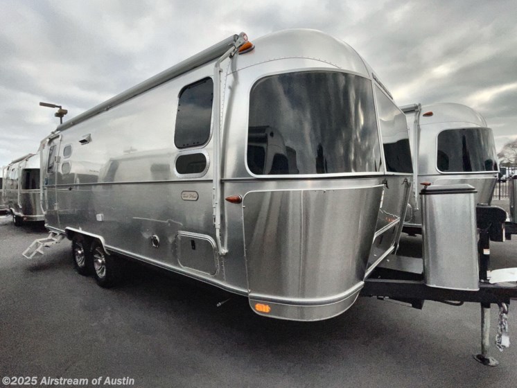 Email now about this 2025 Airstream Trade Wind 25FB Twin! Used 2025 Airstream Trade Wind 25FB Twin available in Buda, Texas