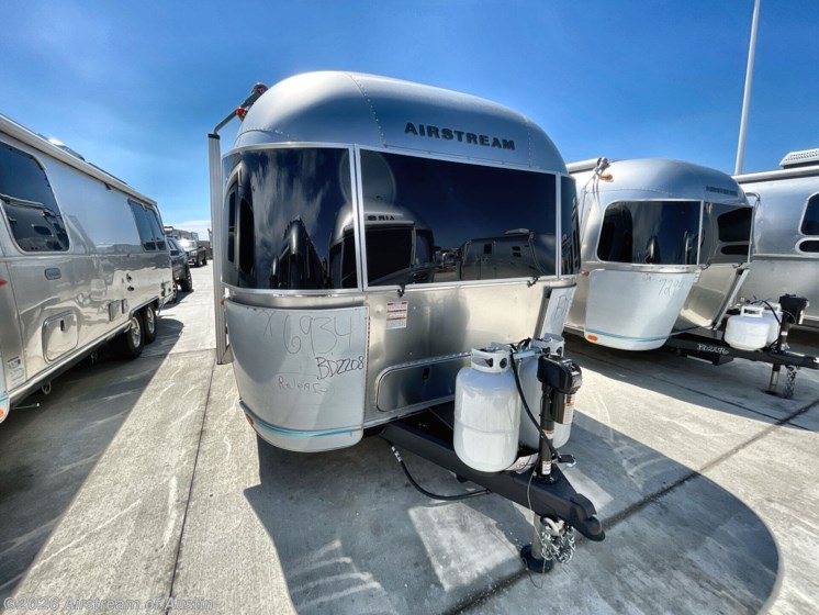 Email now about this 2026 Airstream International 27FB Twin! New 2026 Airstream International 27FB Twin available in Buda, Texas