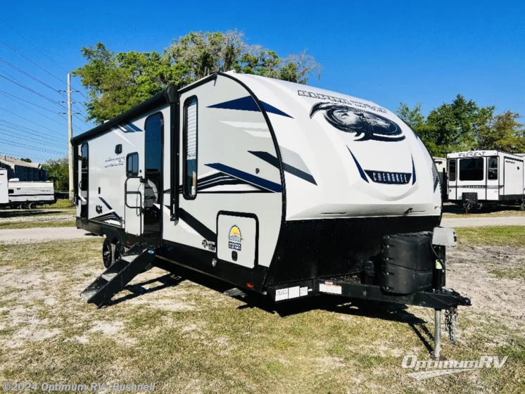 Used 2022 Forest River Cherokee Alpha Wolf 26DBH-L available in Bushnell, Florida