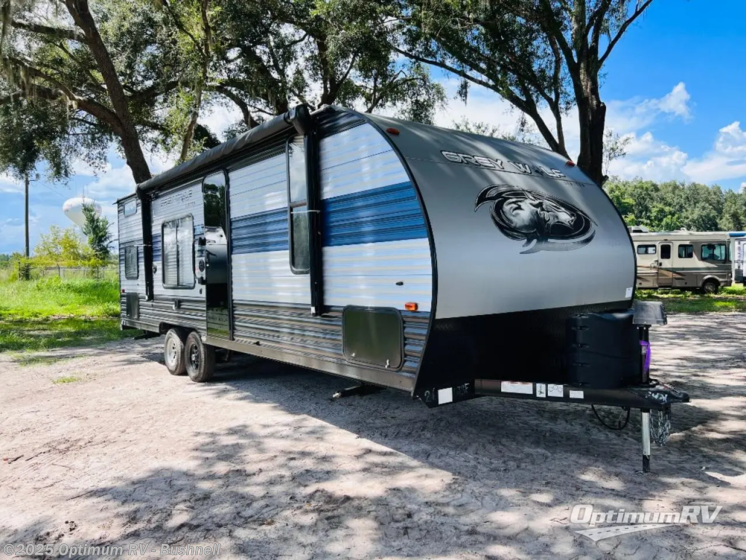 Email now about this 2022 Forest River Cherokee Grey Wolf 26DJSE! Used 2022 Forest River Cherokee Grey Wolf 26DJSE available in Bushnell, Florida