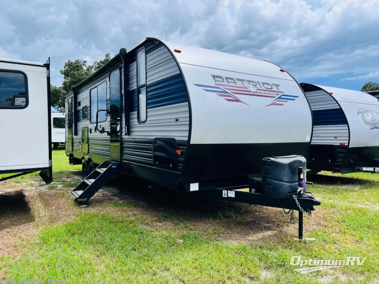 Email now about this 2022 Forest River Patriot Edition 23DBH! Used 2022 Forest River Patriot Edition 23DBH available in Bushnell, Florida