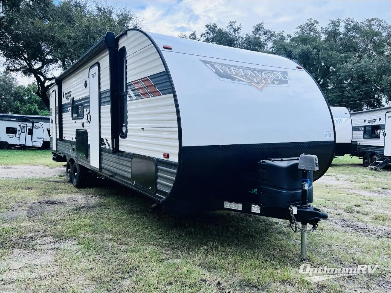 Email now about this 2022 Forest River Wildwood X-Lite 263BHXL! Used 2022 Forest River Wildwood X-Lite 263BHXL available in Bushnell, Florida