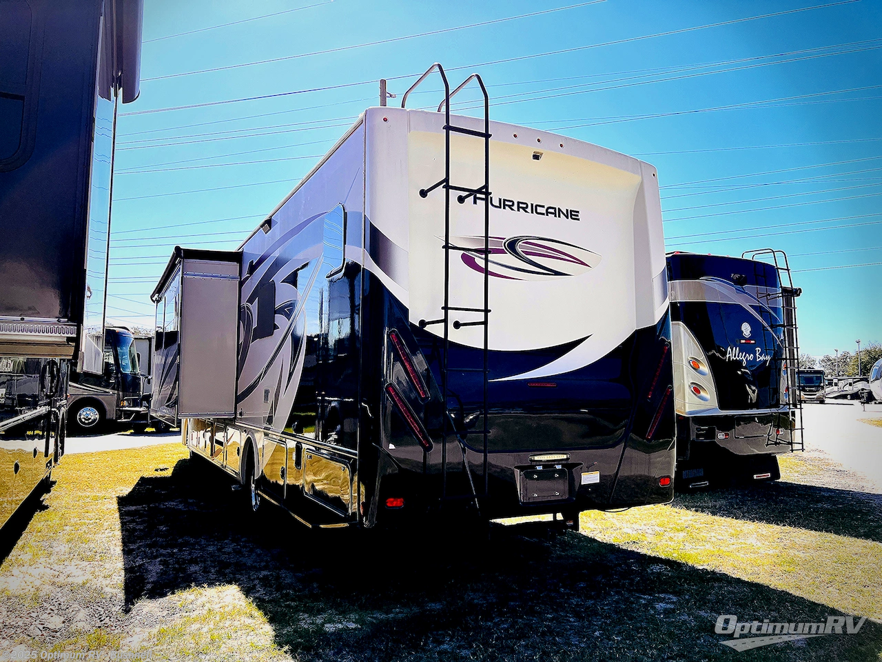 Contact us now about this 2020 Thor Hurricane 35M! 2020 Hurricane 35M by Thor from Optimum RV - Bushnell in Bushnell, Florida