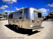 Contact us now about this 2021 Airstream Flying Cloud 23CB! 2021 Flying Cloud 23CB by Airstream from Optimum RV - Bushnell in Bushnell, Florida
