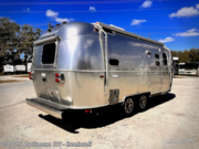 Call now about this 2021 Airstream Flying Cloud 23CB! 2021 Airstream Flying Cloud 23CB - Used Travel Trailer For Sale by Optimum RV - Bushnell in Bushnell, Florida features Awning