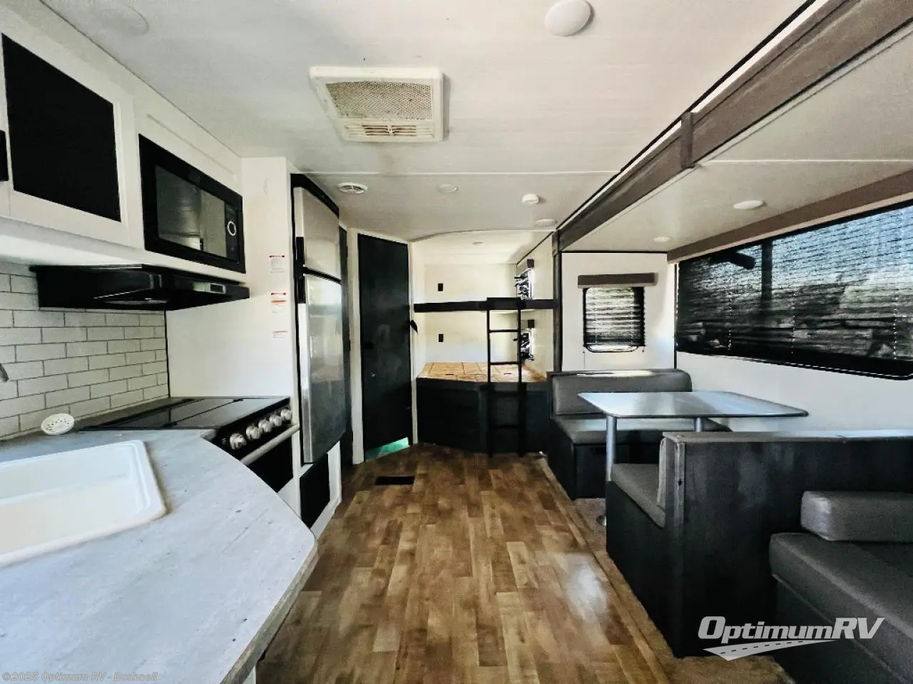 Used 2022 Keystone Hideout 272BH available in Bushnell, Florida