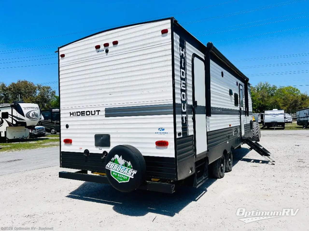 Call now about this 2022 Keystone Hideout 272BH! 2022 Keystone Hideout 272BH - Used Travel Trailer For Sale by Optimum RV - Bushnell in Bushnell, Florida features Awning, Slideout