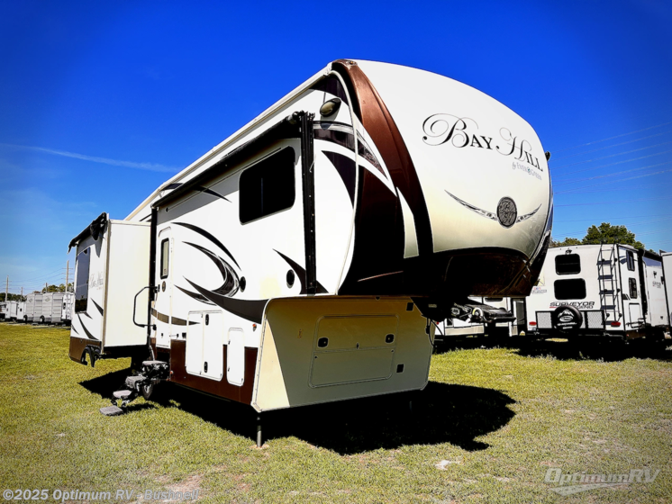 Email now about this 2015 EverGreen RV Bay Hill 295RL! Used 2015 EverGreen RV Bay Hill 295RL available in Bushnell, Florida