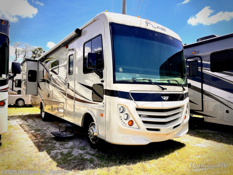 Email now about this 2017 Fleetwood Flair LXE 31W! Used 2017 Fleetwood Flair LXE 31W available in Bushnell, Florida
