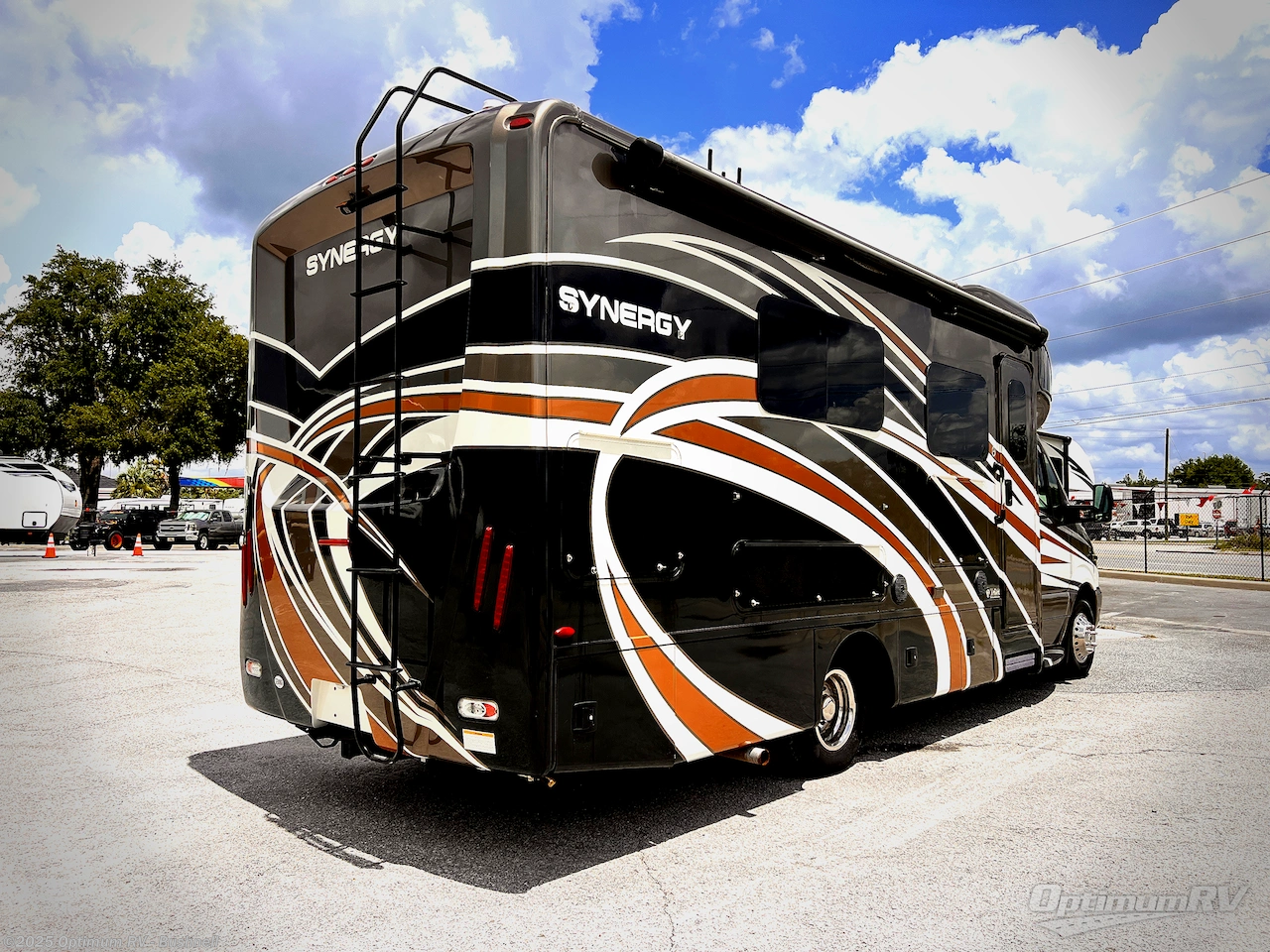 Contact us now about this 2018 Thor Synergy RB24! 2018 Synergy RB24 by Thor from Optimum RV - Bushnell in Bushnell, Florida