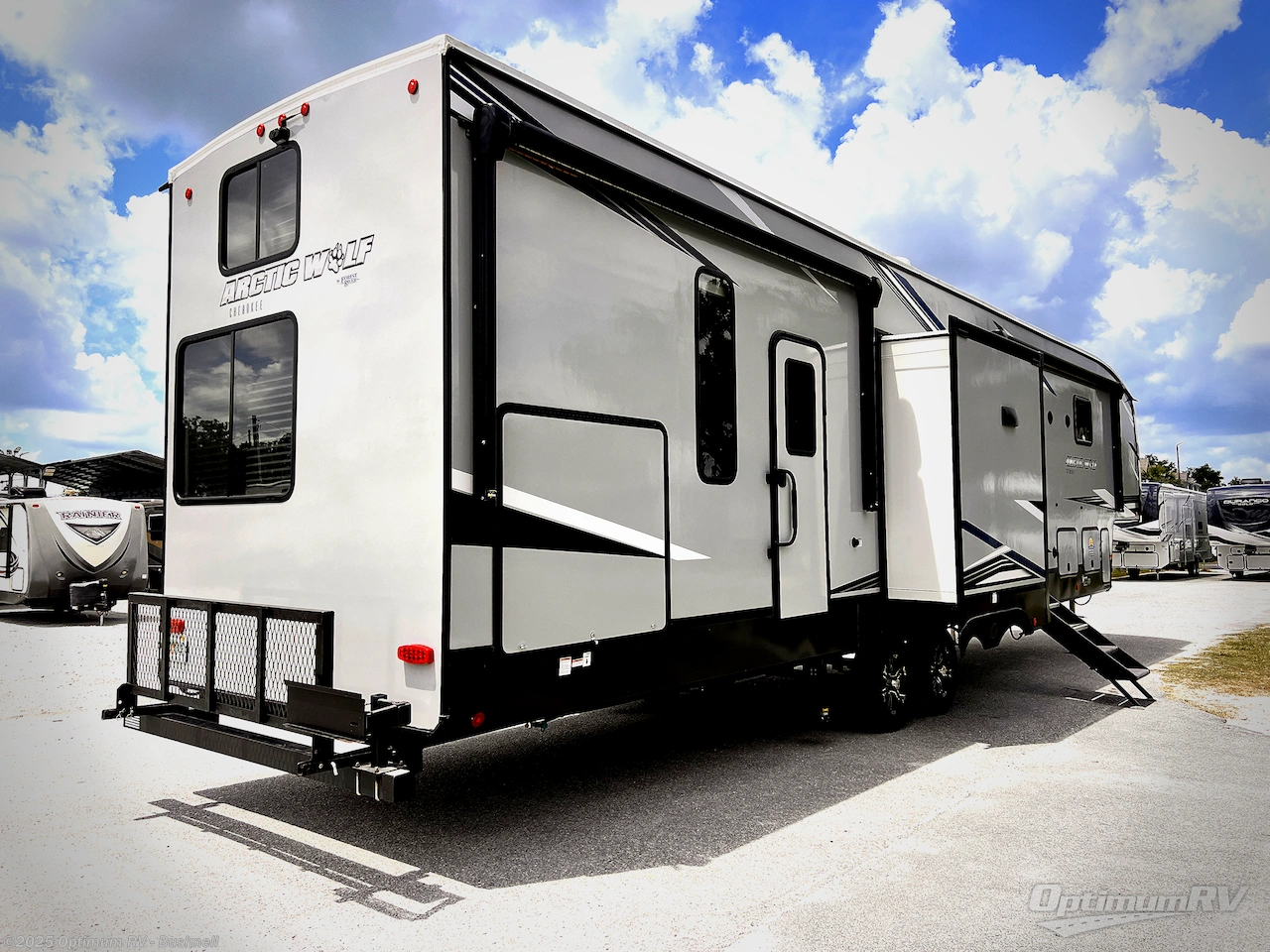 Contact us now about this 2022 Forest River Cherokee Arctic Wolf Suite 3770! 2022 Cherokee Arctic Wolf Suite 3770 by Forest River from Optimum RV - Bushnell in Bushnell, Florida