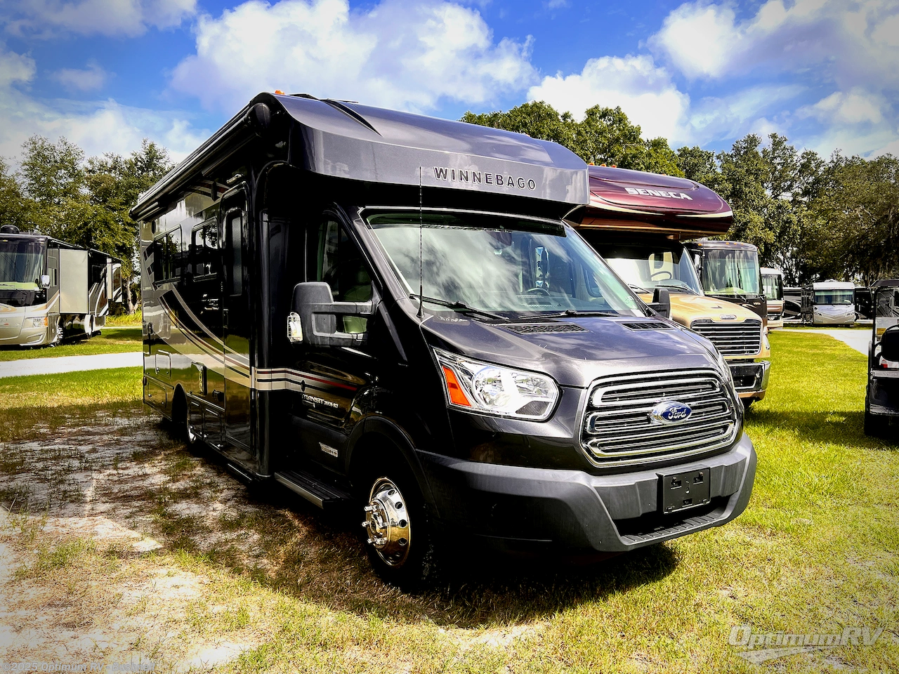 Email now about this 2017 Winnebago Fuse 23A! Used 2017 Winnebago Fuse 23A available in Bushnell, Florida