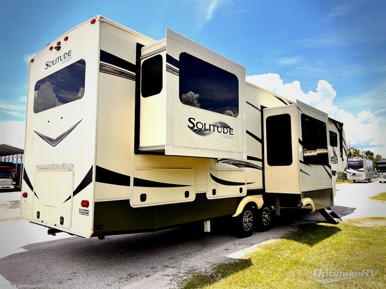 Contact us now about this 2019 Grand Design Solitude 375RES! 2019 Solitude 375RES by Grand Design from Optimum RV - Bushnell in Bushnell, Florida
