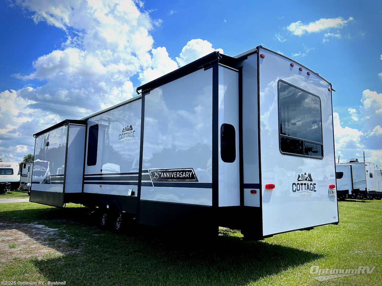 Contact us now about this 2024 Forest River Cedar Creek Cottage 40CFK2! 2024 Cedar Creek Cottage 40CFK2 by Forest River from Optimum RV - Bushnell in Bushnell, Florida