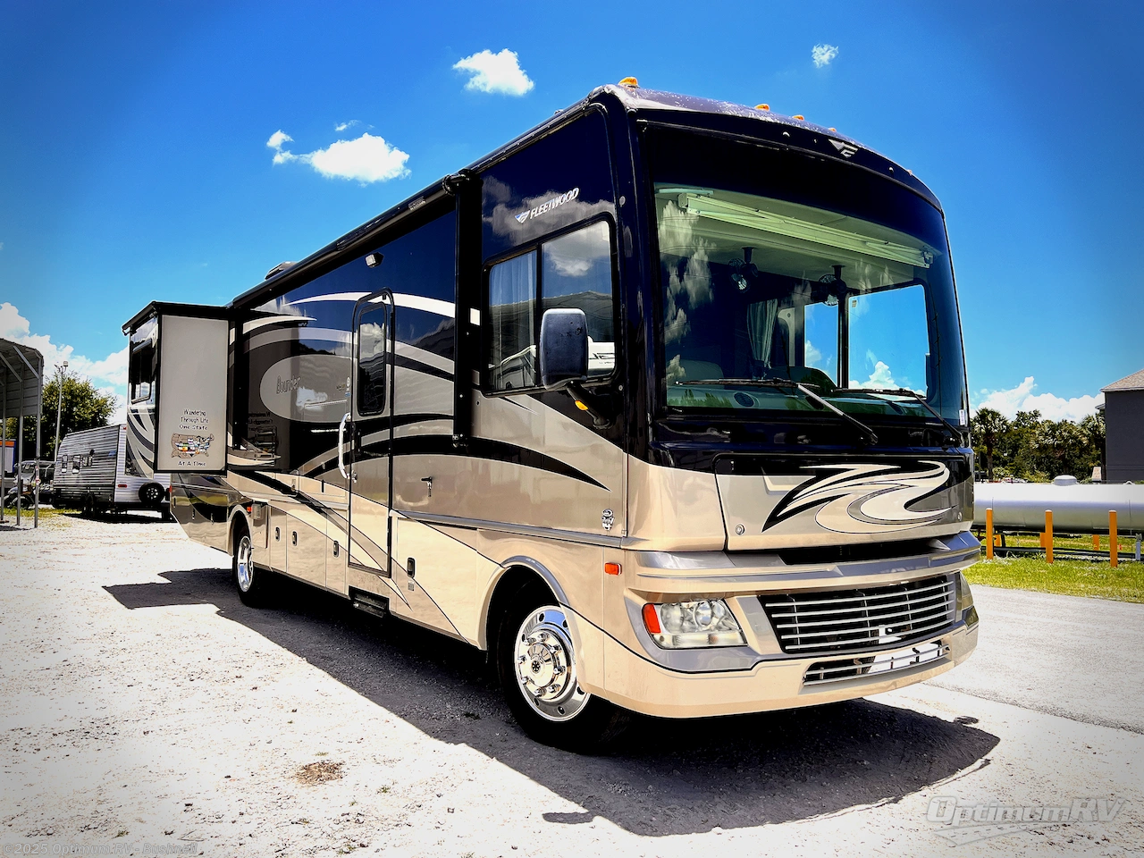 Email now about this 2013 Fleetwood Bounder 36E! Used 2013 Fleetwood Bounder 36E available in Bushnell, Florida