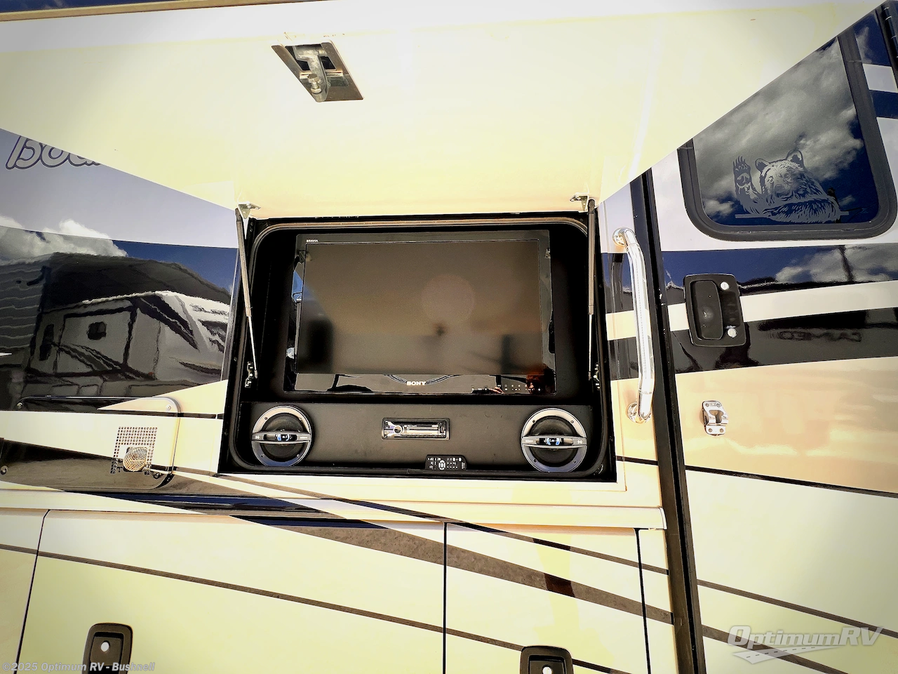 Used 2013 Fleetwood Bounder 36E available in Bushnell, Florida