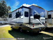 Call now about this 2020 Dynamax Corp isata 3 24FW! 2020 Dynamax Corp isata 3 24FW - Used Class C For Sale by Optimum RV - Bushnell in Bushnell, Florida features Awning, Slideout