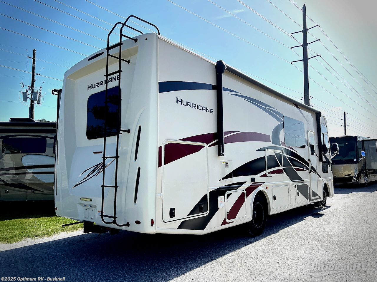 Contact us now about this 2022 Thor Hurricane 29M! 2022 Hurricane 29M by Thor from Optimum RV - Bushnell in Bushnell, Florida