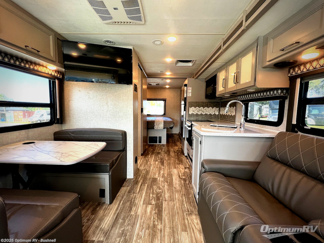 Used 2022 Thor Hurricane 29M available in Bushnell, Florida