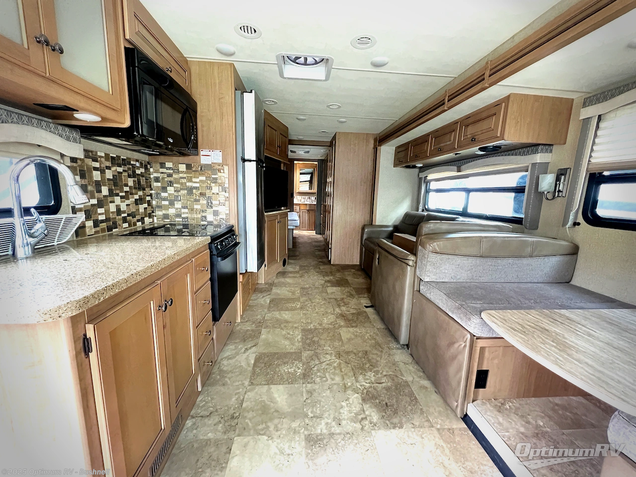 Used 2018 Thor Windsport 35M available in Bushnell, Florida