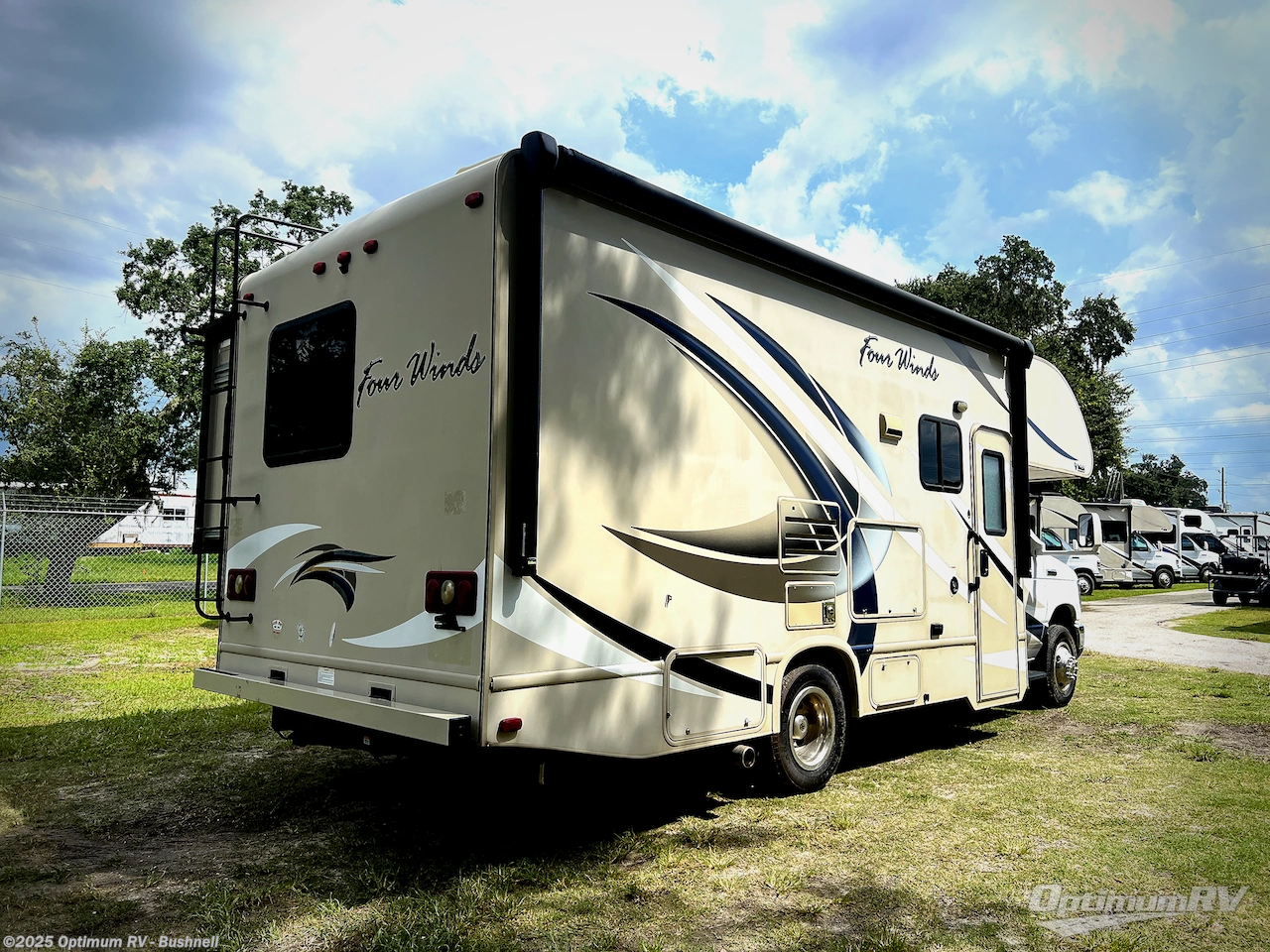 Contact us now about this 2017 Thor Four Winds 24F! 2017 Four Winds 24F by Thor from Optimum RV - Bushnell in Bushnell, Florida