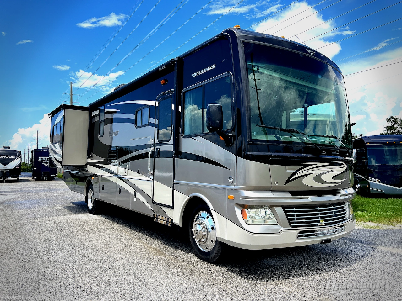 Email now about this 2012 Fleetwood Bounder 35K! Used 2012 Fleetwood Bounder 35K available in Bushnell, Florida