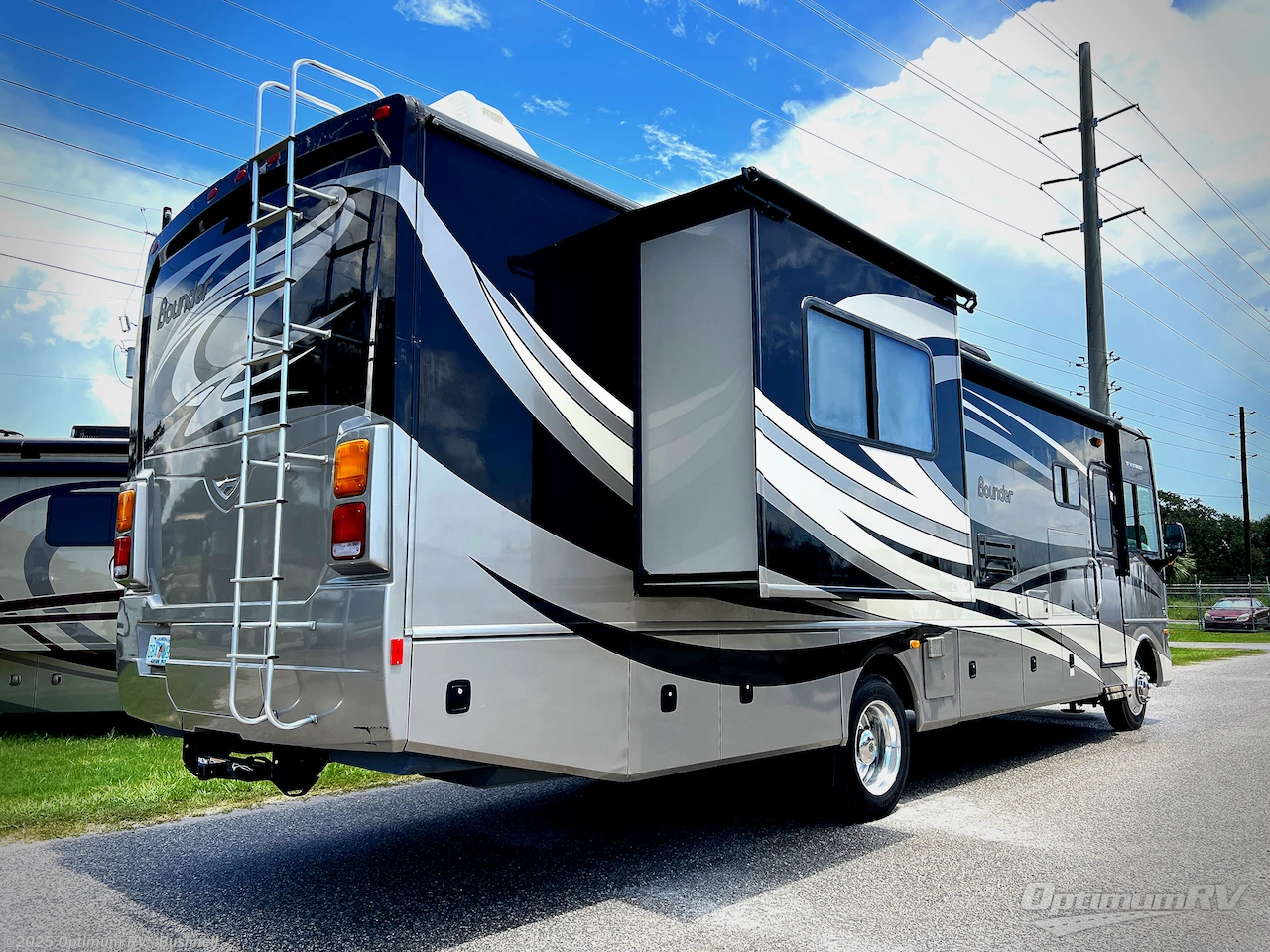 Contact us now about this 2012 Fleetwood Bounder 35K! 2012 Bounder 35K by Fleetwood from Optimum RV - Bushnell in Bushnell, Florida