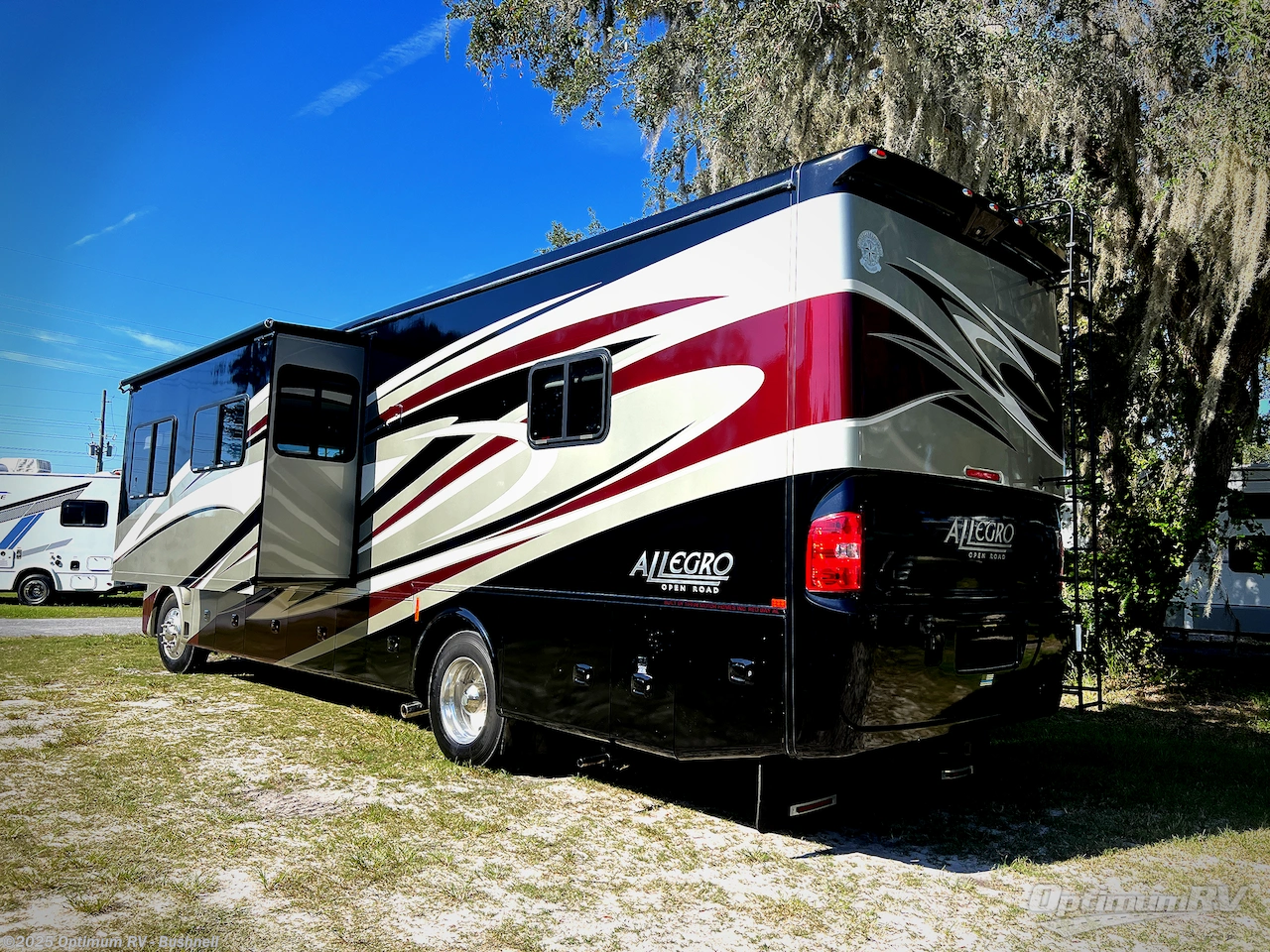 Call now about this 2014 Tiffin Allegro 34 TGA! 2014 Tiffin Allegro 34 TGA - Used Class A For Sale by Optimum RV - Bushnell in Bushnell, Florida features Slideout