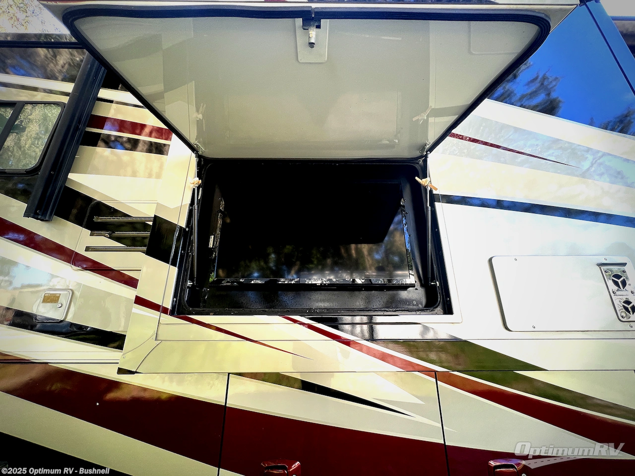 Used 2014 Tiffin Allegro 34 TGA available in Bushnell, Florida