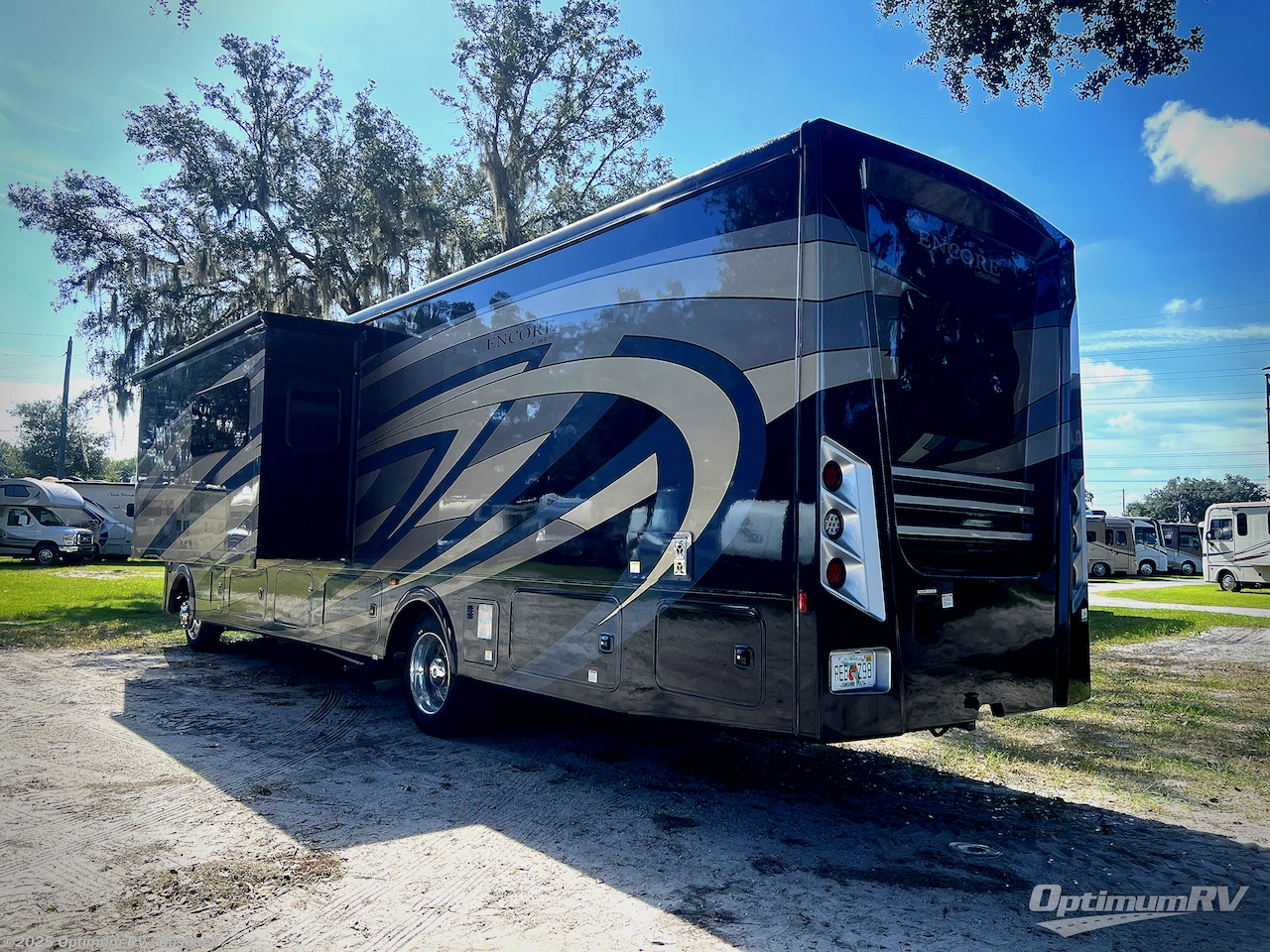 Call now about this 2023 Coachmen Encore 355DS! 2023 Coachmen Encore 355DS - Used Class A For Sale by Optimum RV - Bushnell in Bushnell, Florida features Awning, Slideout