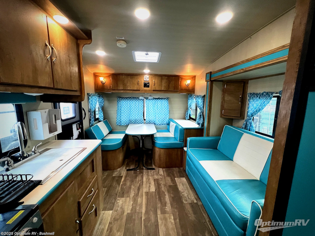 Used 2024 Gulf Stream Vintage Cruiser 23TWS available in Bushnell, Florida