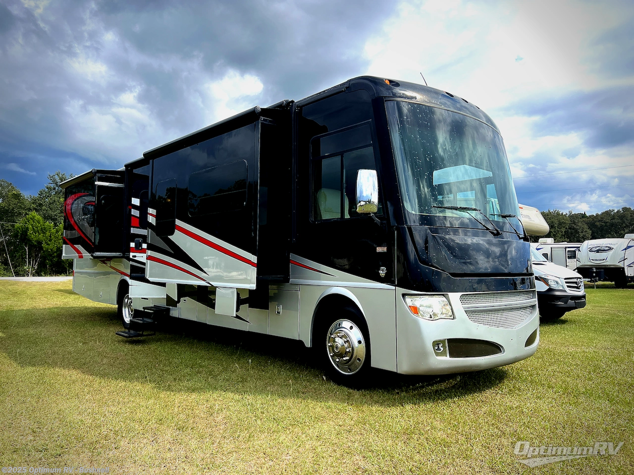 Email now about this 2014 Winnebago Adventurer 37F! Used 2014 Winnebago Adventurer 37F available in Bushnell, Florida