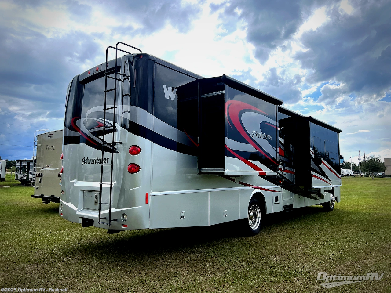 Contact us now about this 2014 Winnebago Adventurer 37F! 2014 Adventurer 37F by Winnebago from Optimum RV - Bushnell in Bushnell, Florida