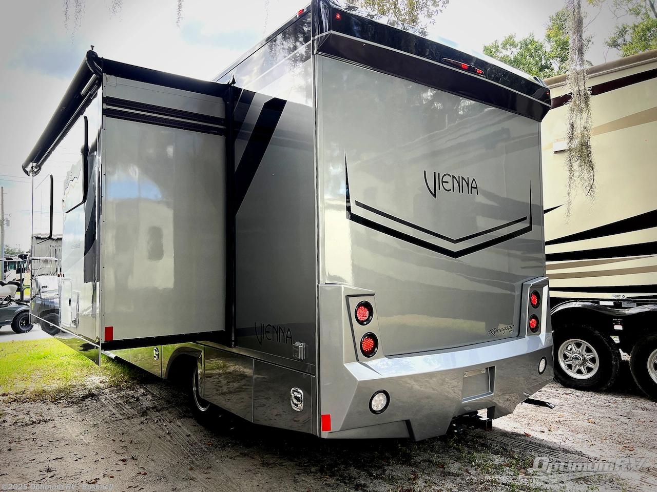 Call now about this 2023 Renegade Vienna 25RML! 2023 Renegade Vienna 25RML - Used Class C For Sale by Optimum RV - Bushnell in Bushnell, Florida features Slideout, Awning