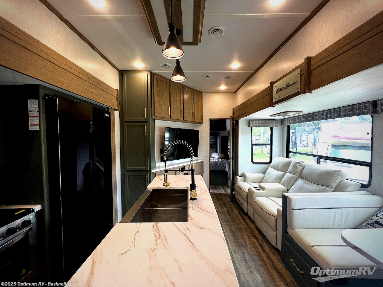 Used 2024 Dutchmen Eddie Bauer 360LF available in Bushnell, Florida