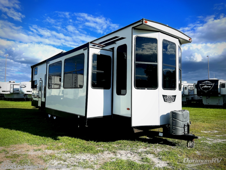 Email now about this 2022 Forest River Wildwood Grand Lodge 42FLDL! Used 2022 Forest River Wildwood Grand Lodge 42FLDL available in Bushnell, Florida