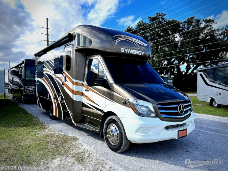 Email now about this 2018 Thor Synergy TT24! Used 2018 Thor Synergy TT24 available in Bushnell, Florida