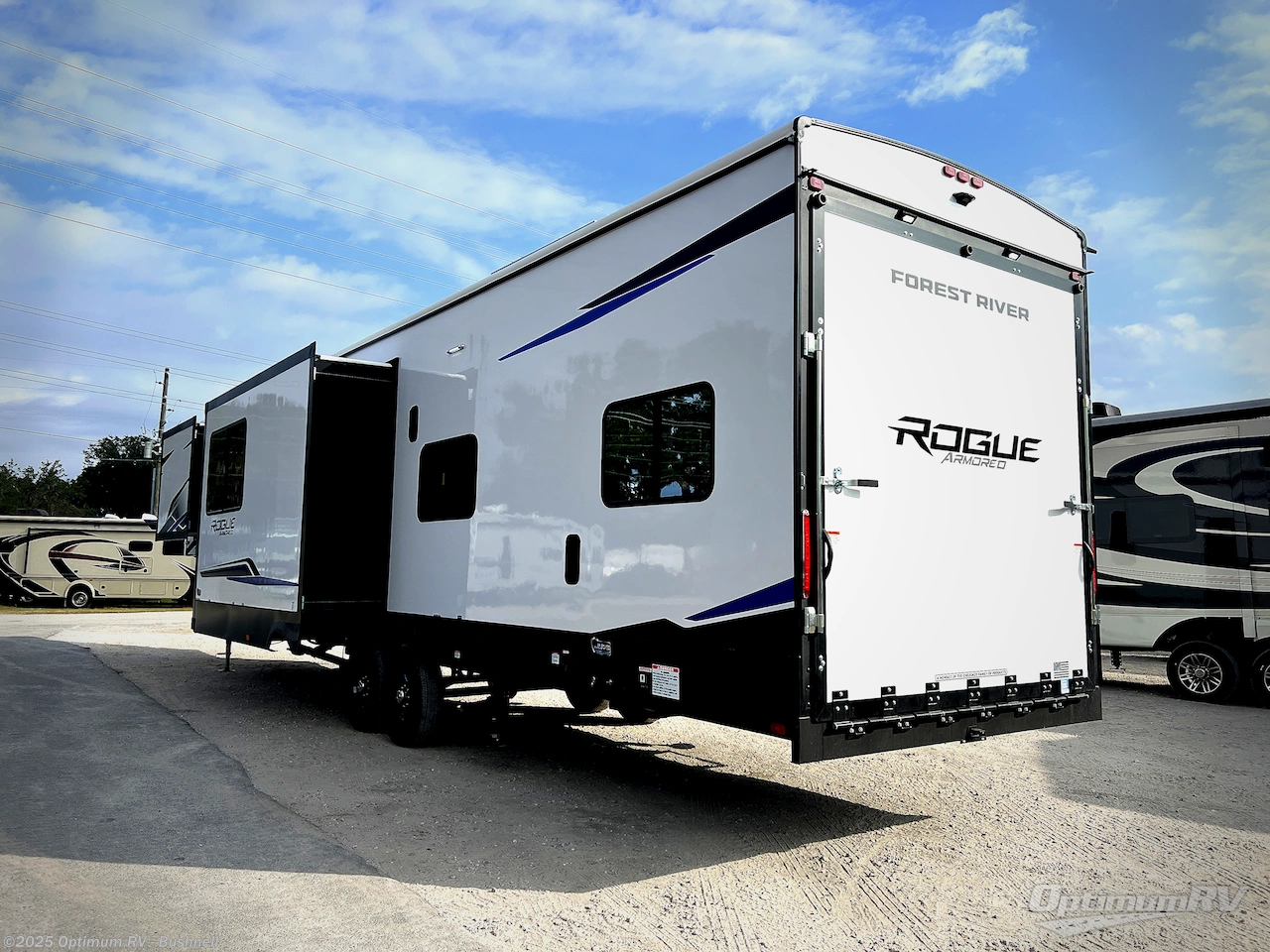 Call now about this 2026 Forest River Vengeance Rogue Armored 4015! 2026 Forest River Vengeance Rogue Armored 4015 - New Fifth Wheel For Sale by Optimum RV - Bushnell in Bushnell, Florida features Awning, Slideout