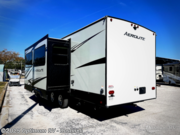 Call now about this 2019 Dutchmen Aerolite 2733RB! 2019 Dutchmen Aerolite 2733RB - Used Travel Trailer For Sale by Optimum RV - Bushnell in Bushnell, Florida features Awning, Slideout